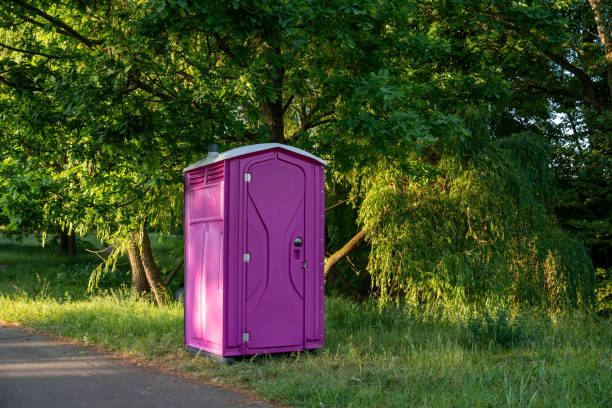 Portable Toilet Options We Offer in Los Chaves, NM